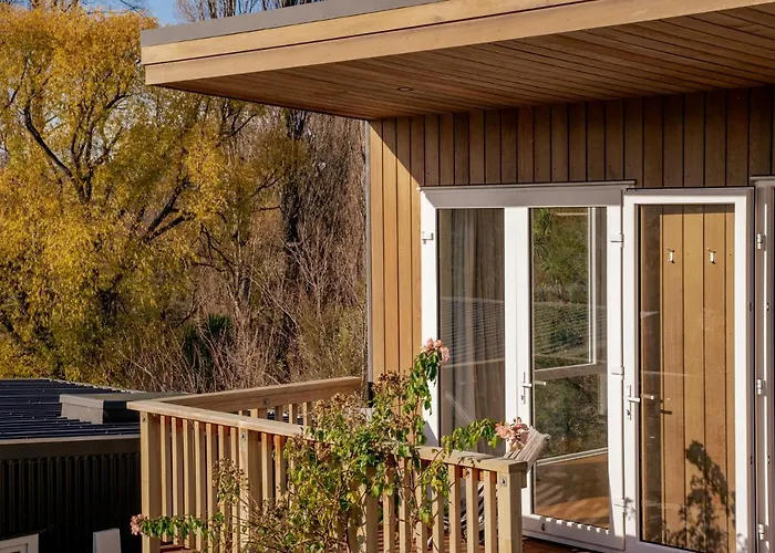 Lagoon Huts - Town Unit Ferienhaus *
